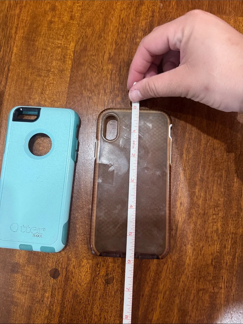 Lot of 4 iPhone cases 2 are OtterBox
